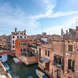 Dimora Sant'andrea Canal View Italy